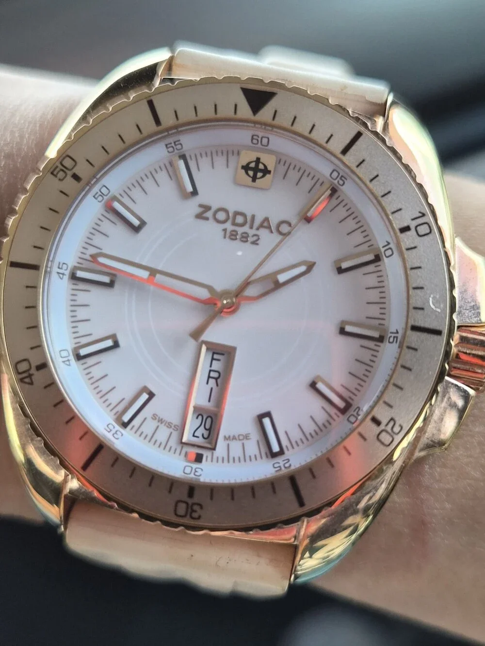 Zodiac Rose Gold and White Day-Date Men's/women/unisex Watch Luxury